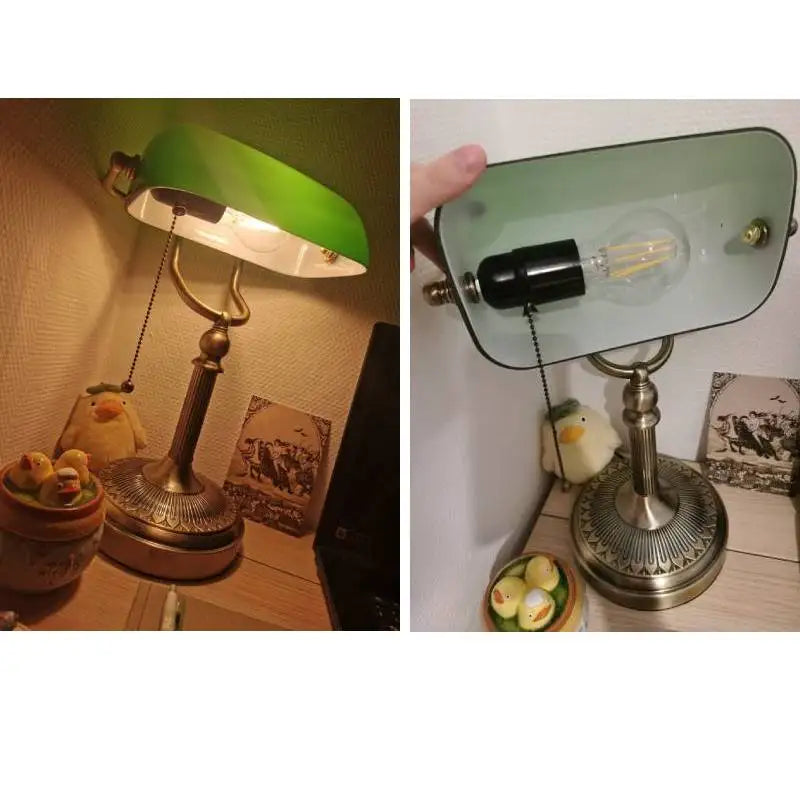 Classical desk lamp Green/White Color Glass Bankers