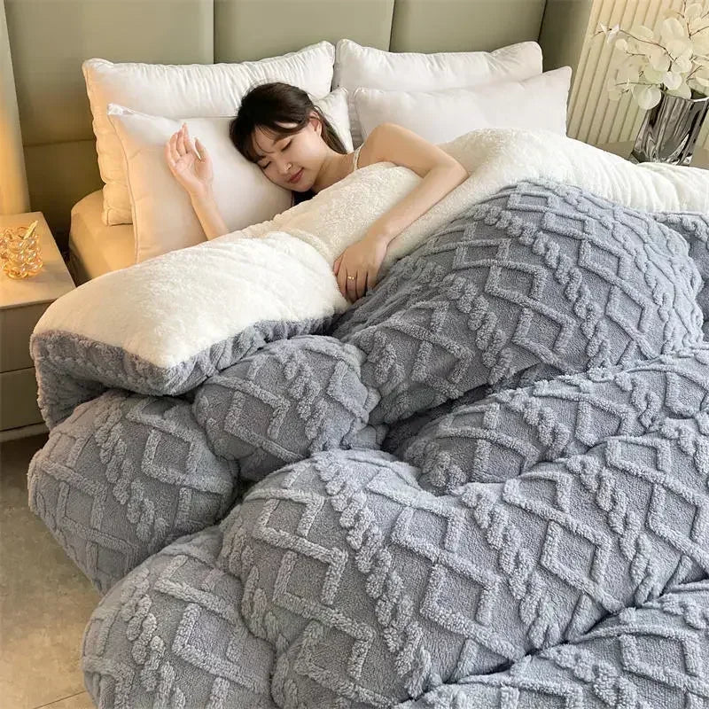 Super Thick Weighted Winter Blanket for Bed Faux Lamb