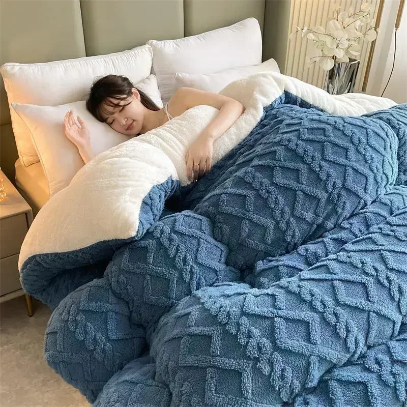 Super Thick Weighted Winter Blanket for Bed Faux Lamb